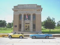 Ladora Bank Bistro Picture