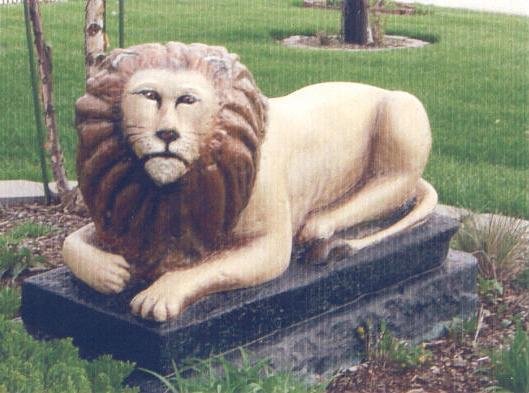 _sandstone_lion_il2.jpg