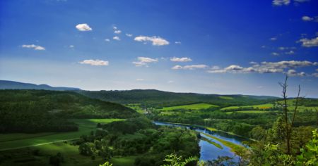 Wyalusing_Rocks_view_of_the_Susquehanna_River